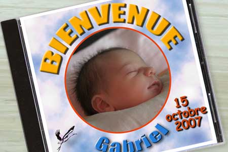 Idées cadeaux naissance CD personnalisé